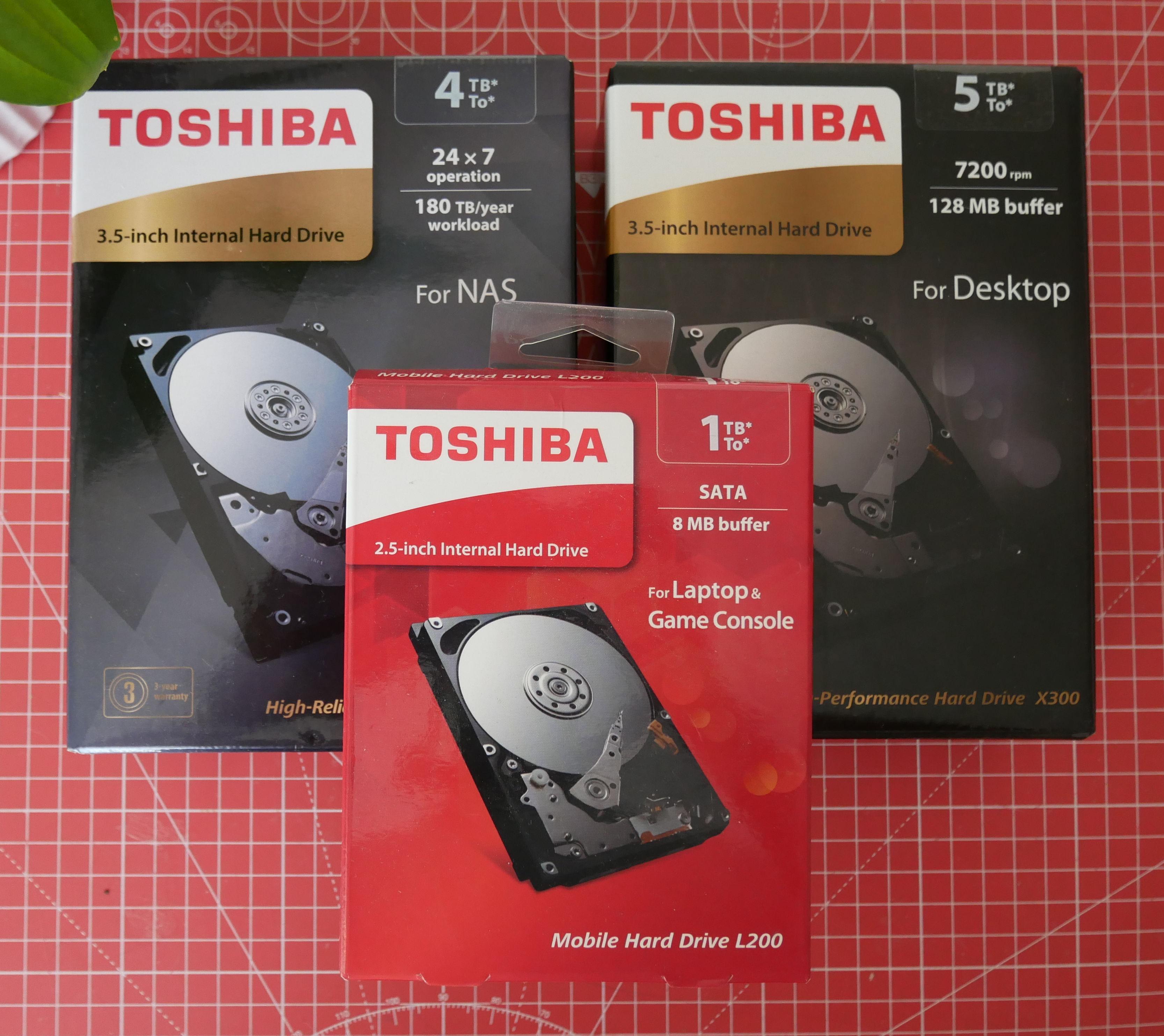 Emballages des disques Toshibe